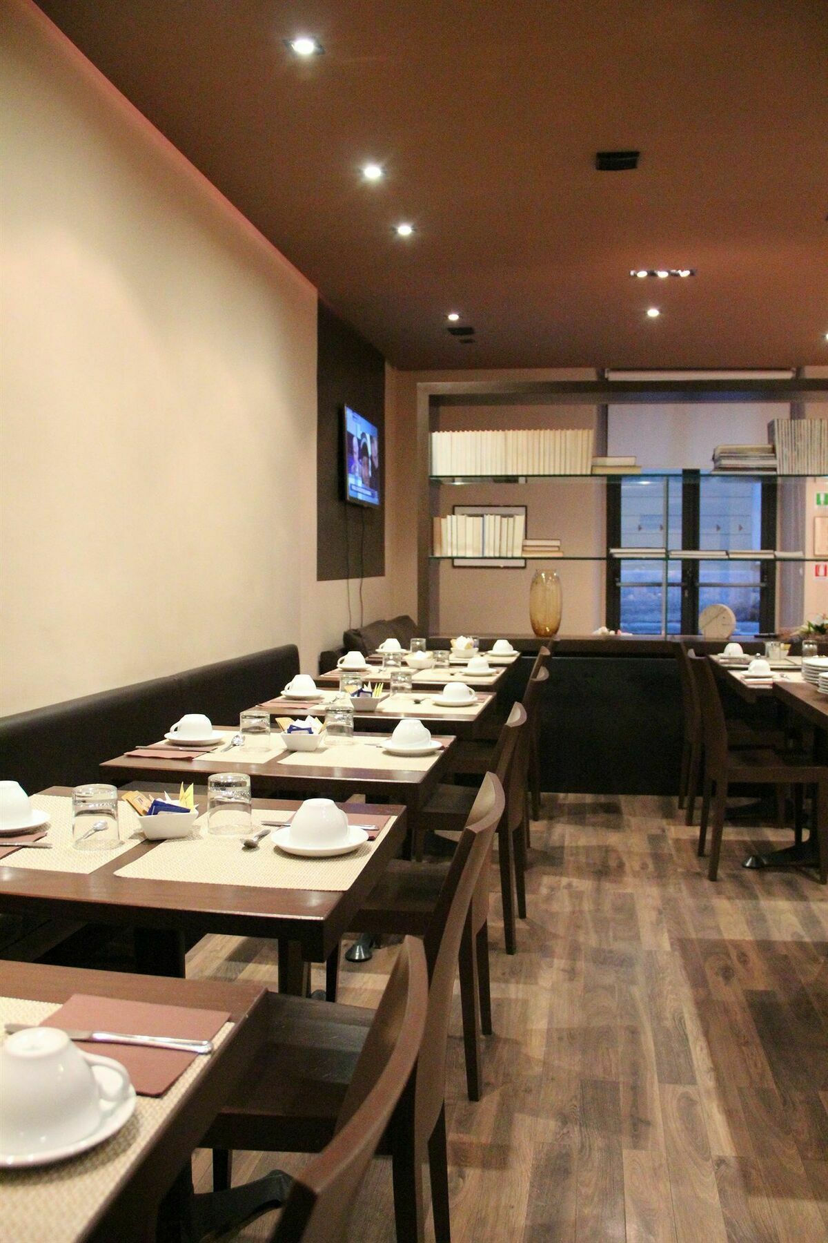 Cuneo Hotel ภายนอก รูปภาพ