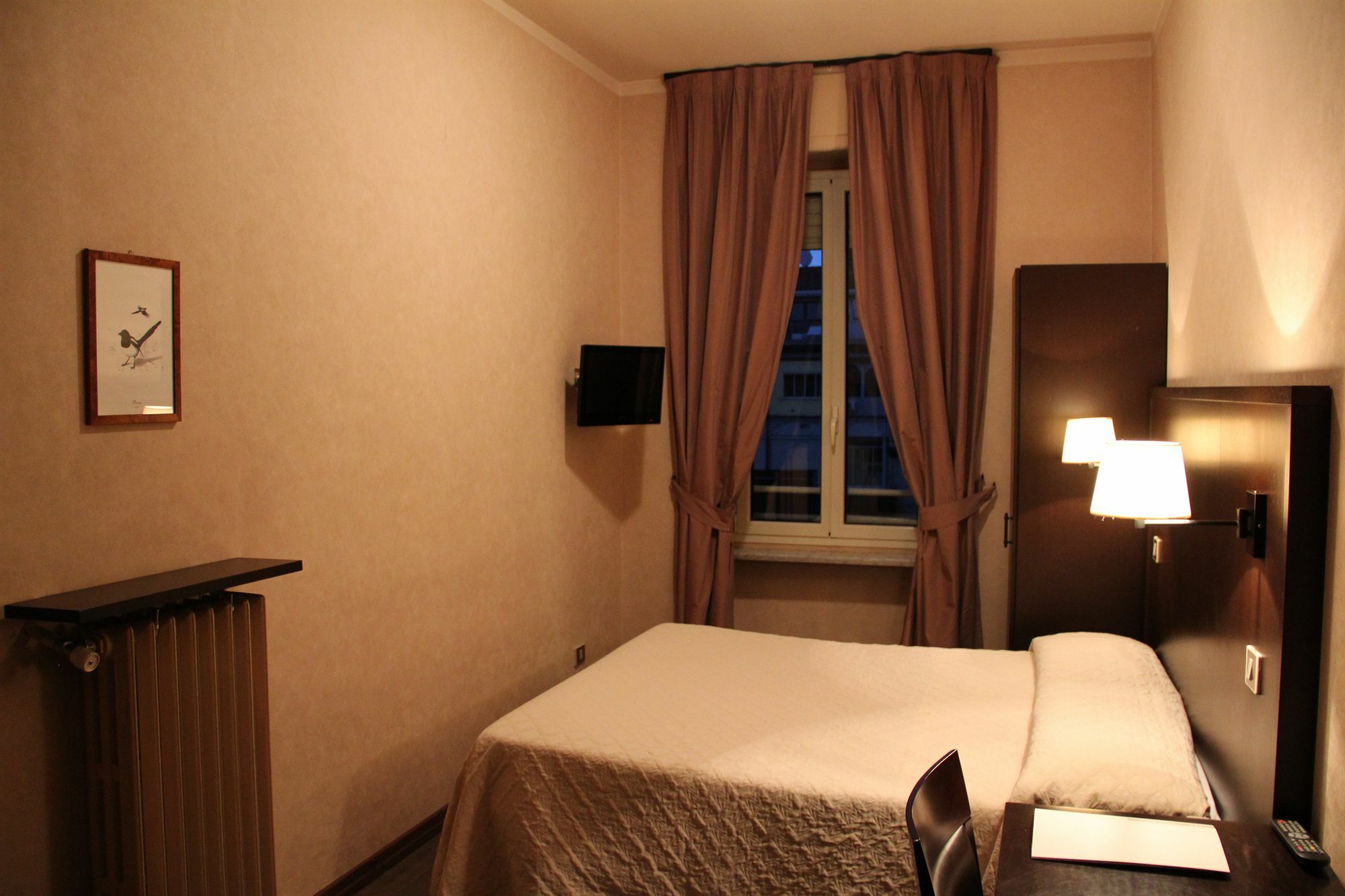 Cuneo Hotel ภายนอก รูปภาพ